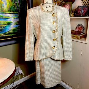 Christian Dior suit size 12. Fully lined and cleaned. Excellent condition.